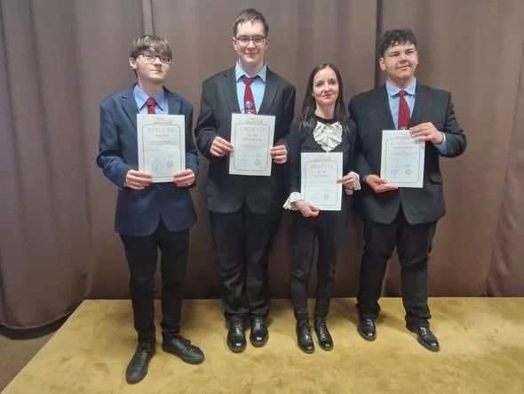 Újabb GT-s versmondó sikerek