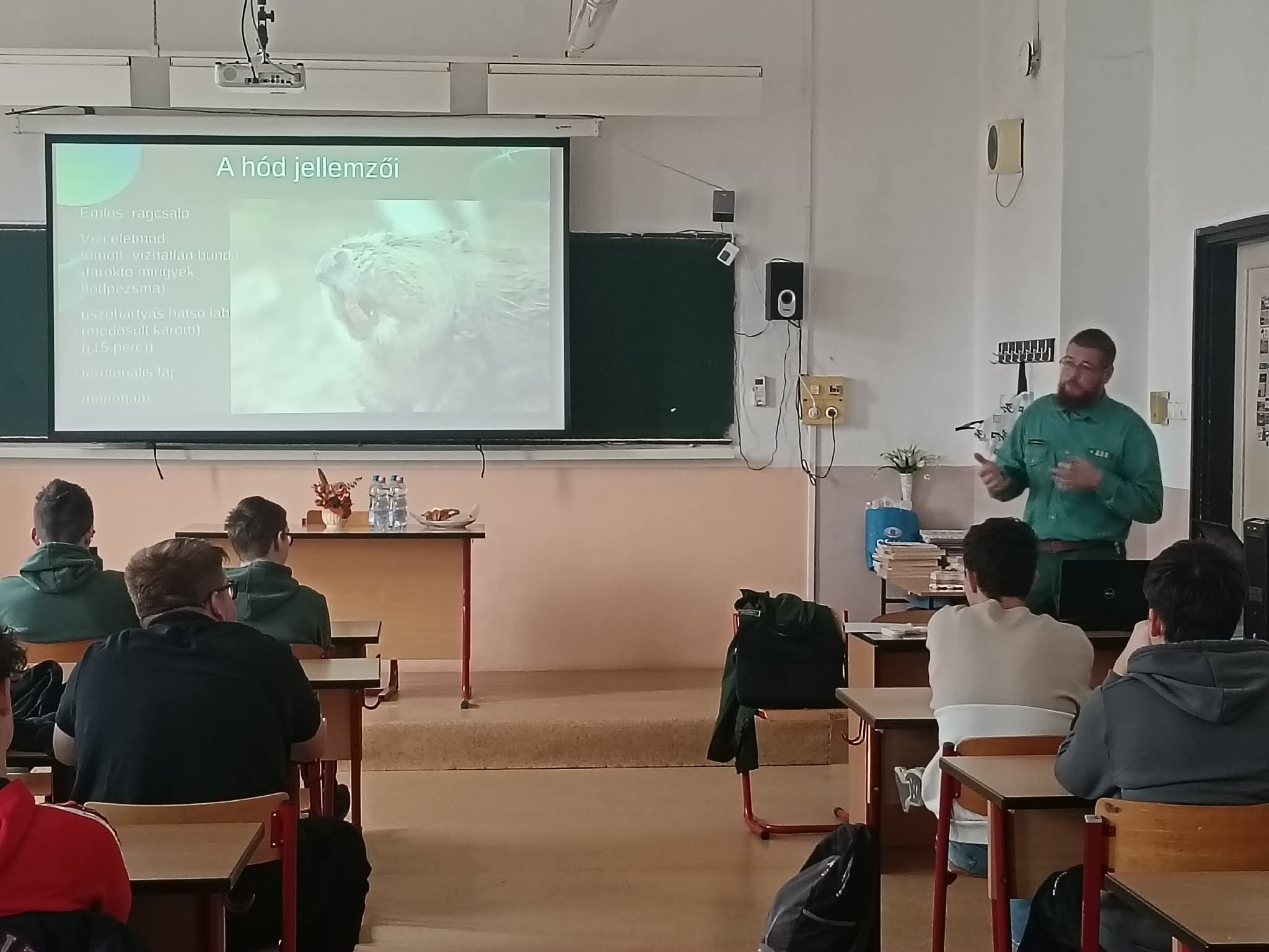 hódok előadás_2.jpg